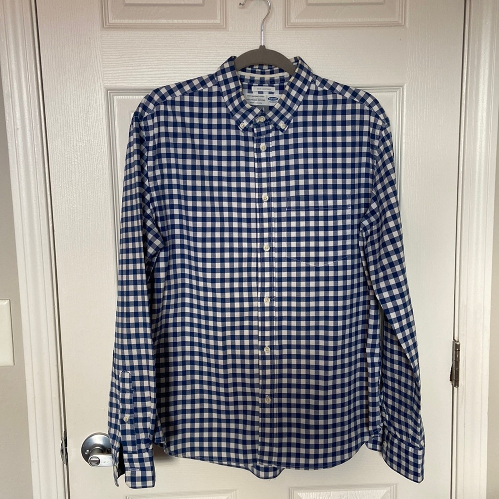🟦  Old Navy Blue & White Checkered Button Down Shirt Size L